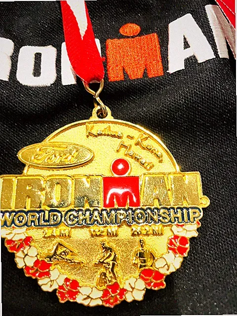 Ironman Kona Hawaii SWIM BIKE RUN World Triathlon Championship Gold Medal 🏅